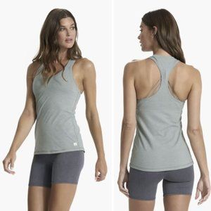 Vuori Lux Performance Tank Size S in grey Plutinum Heather